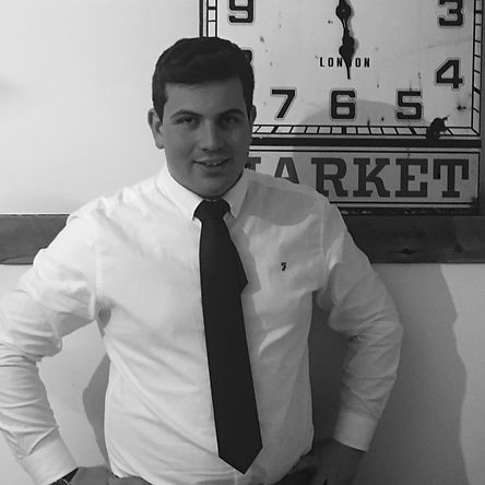 Freelance Auctioneer Edward Watson