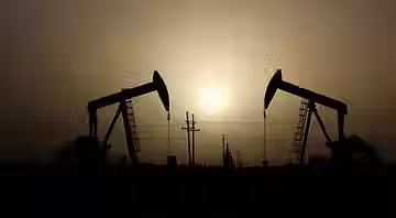 Oil prices climb on expectations of lower OPEC+ exports in August