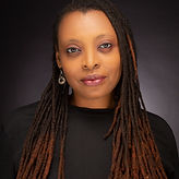 Léonora Miano_2023 (foto por Lina Mensah).jpg