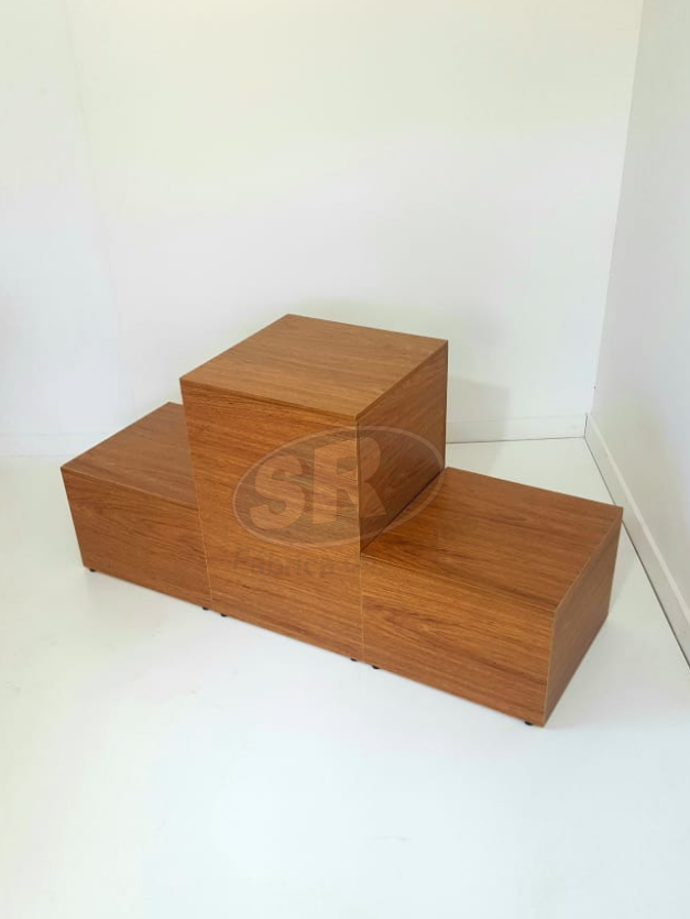 Expositor cubo