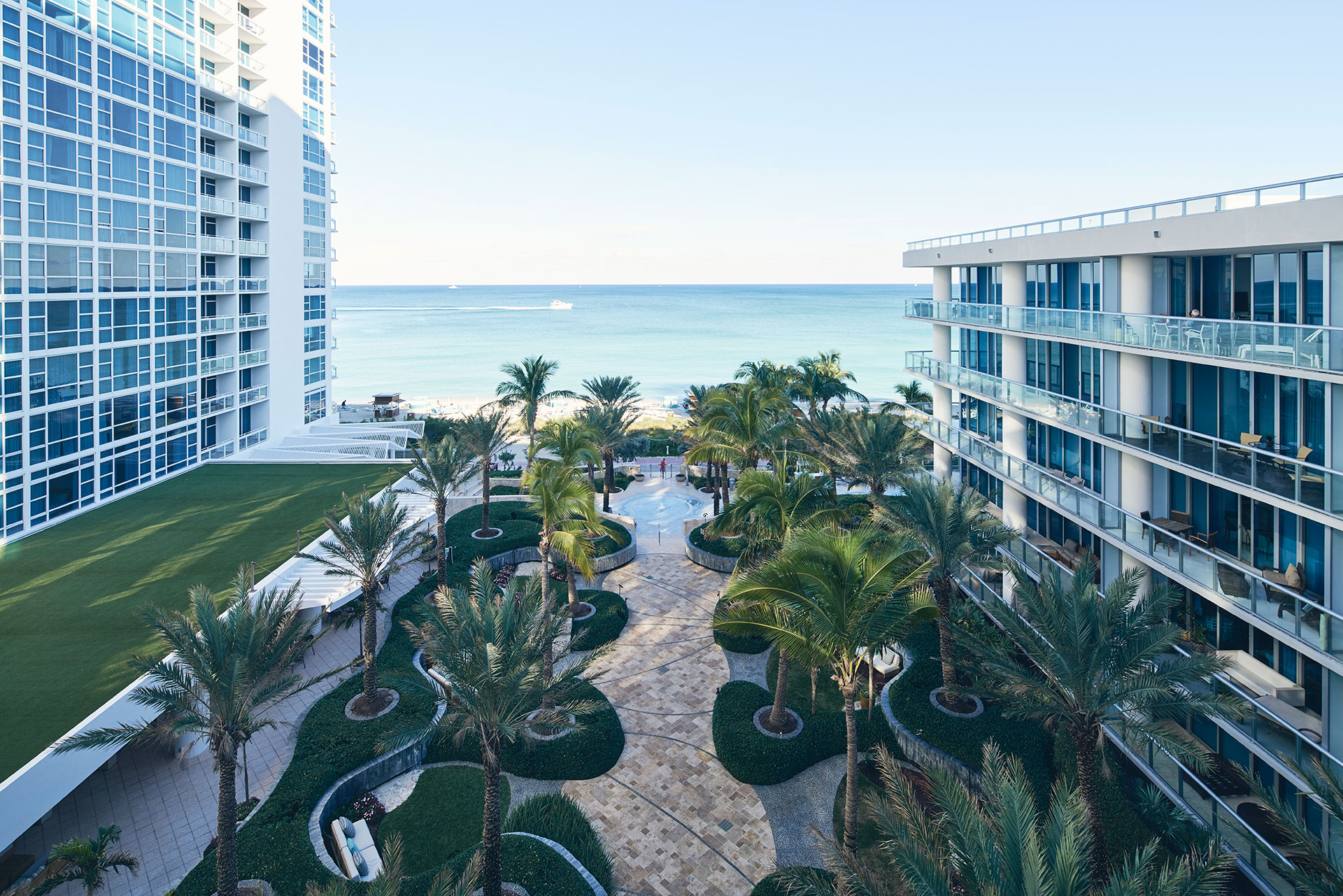 Carillon Miami Wellness Resort courtyard overlooking the Atlantic Ocean