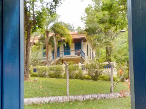 No “Pé da Serra” um fogão a lenha recheado de gulodices....