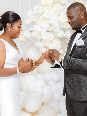 ANITA & ANDY 