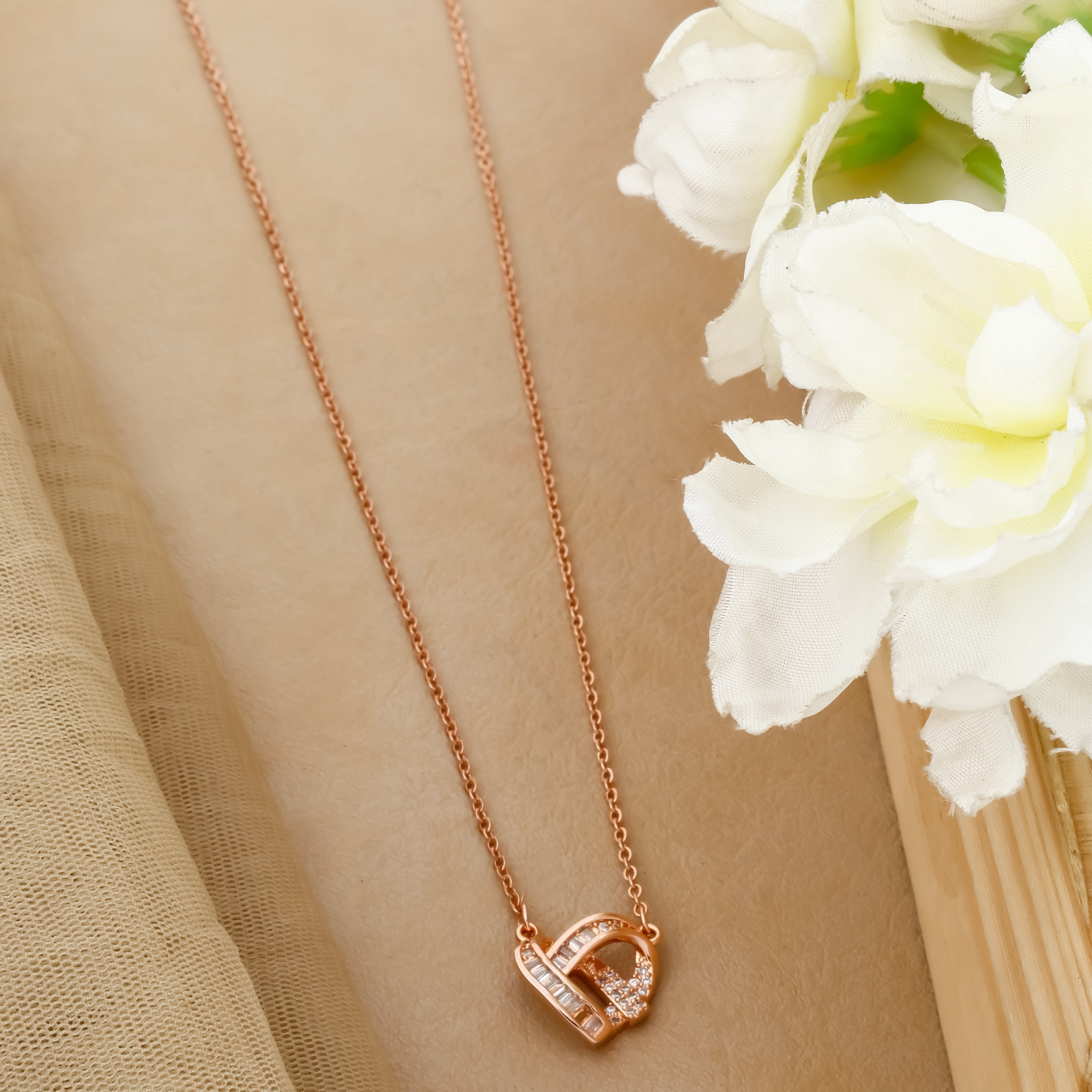 Gold Intertwined Double Heart Necklace