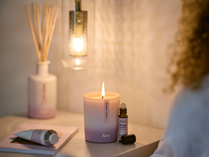 Harnessing the Power of Aromatherapy: Essential Oils for Emotional Well-Being