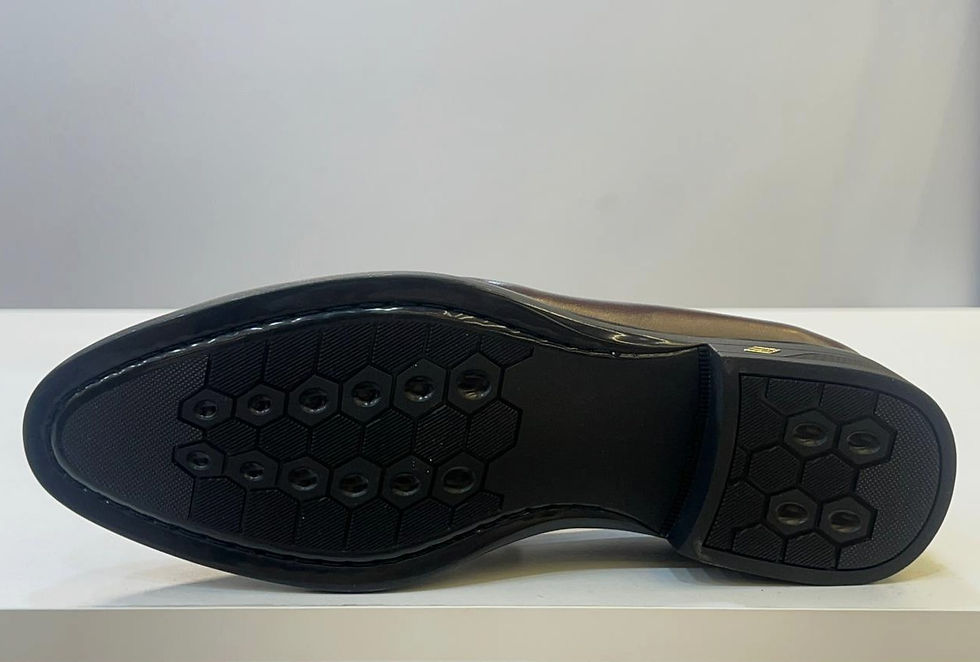 Miniature : Mocassins de Luxe en Cuir Verni