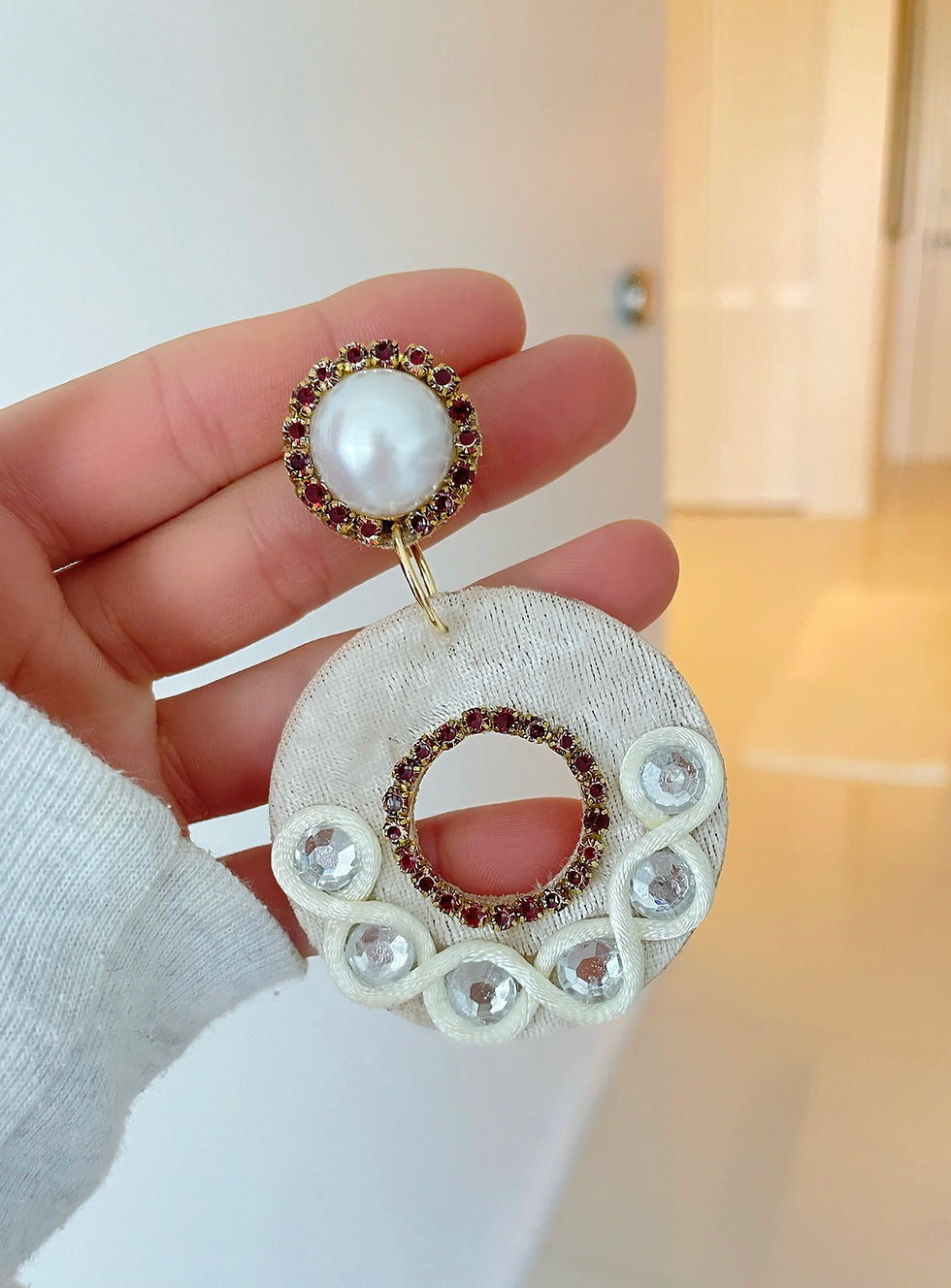 Thumbnail: Nude Hoops