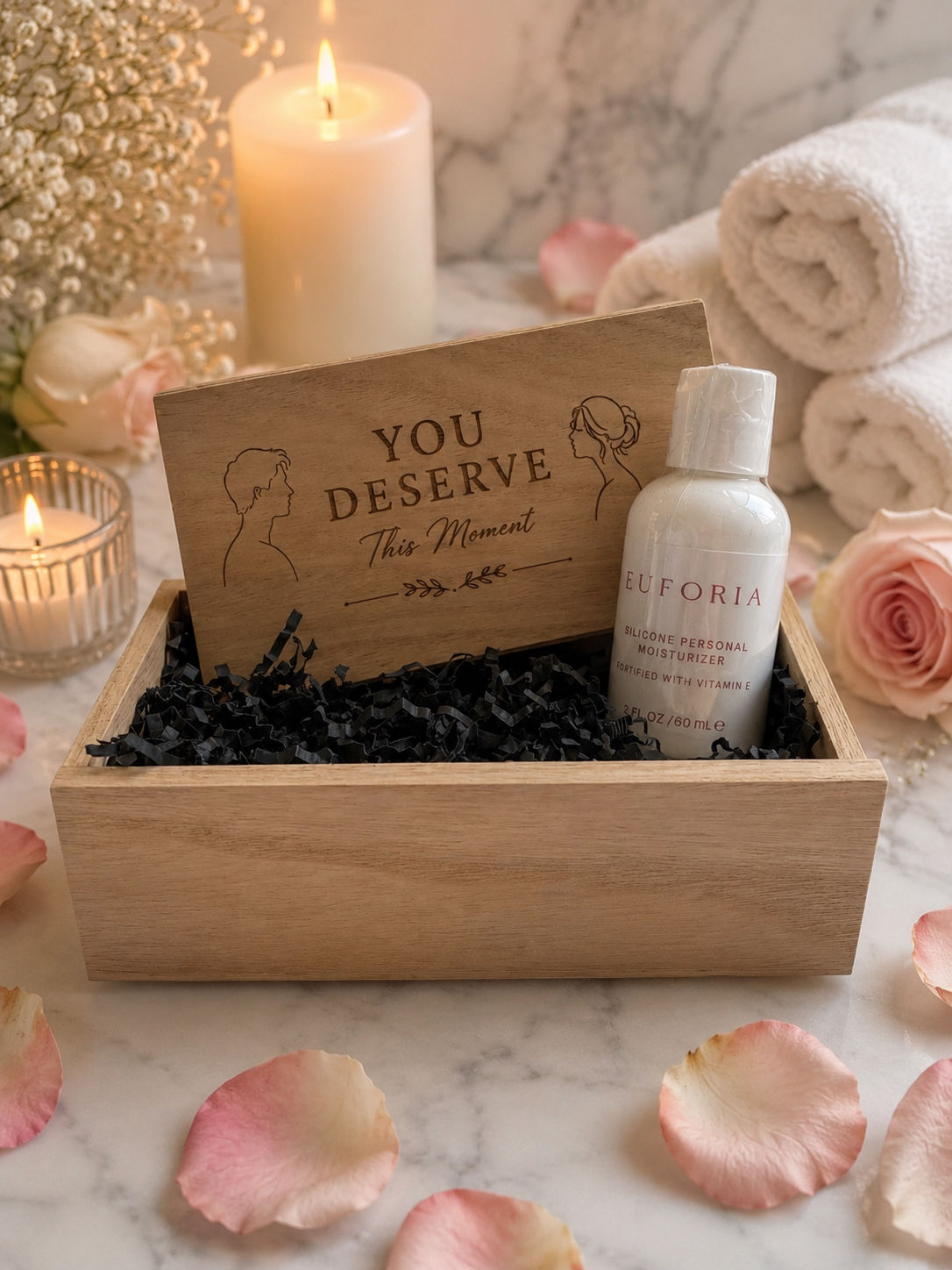 Personalized wooden gift box with Euforia Silicone Personal Moisturizer