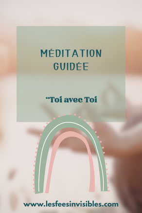 une femme avec les doigt en méditation,  un arc en ciel dessiné. Il est écrit: méditation: toi avec toi
