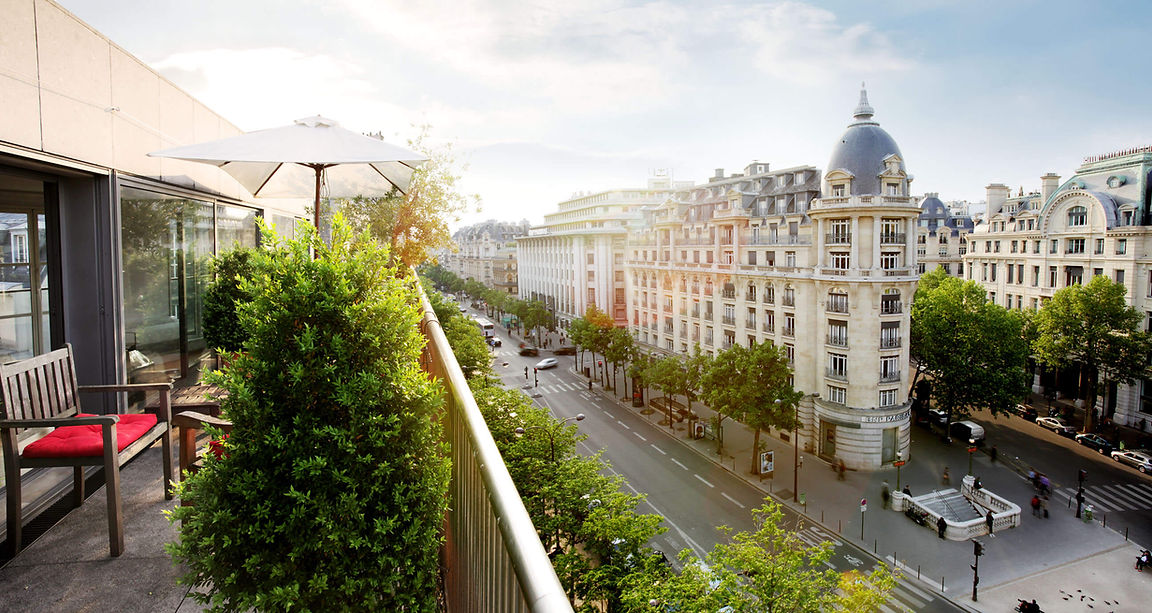 Livinparis-Slider 2.jpg