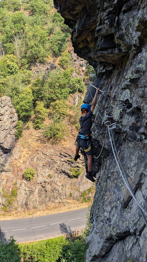 via-ferrata-hautpoul.jpg
