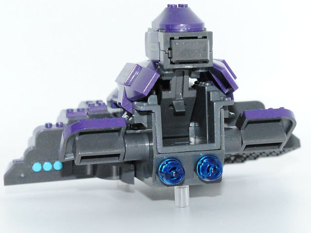 Wraith from the 2012 Mega Bloks Halo set 96964 Covenant Wraith.