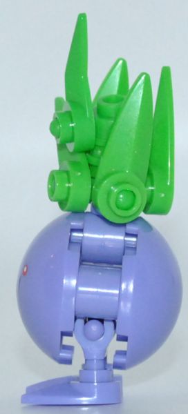 Oddish version 1 from the Mega Construx 2017 Pokémon set Pokémon Multi Pack  (FPM10).