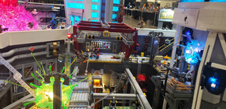 This post features videos and images of the "Fall of Reach: New Alexandria" MOC, which was exhibited at Brickworld Chicago 2026.