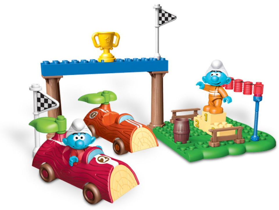 This article contains detailed information about Mega Bloks 2013 Racin’ Smurfs (10745). 