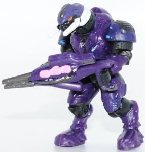 A detailed look at the 2012 Mega Bloks Purple Ascetic from their Halo sets  96952 & 97024 COVENANT ARMORY PACK.