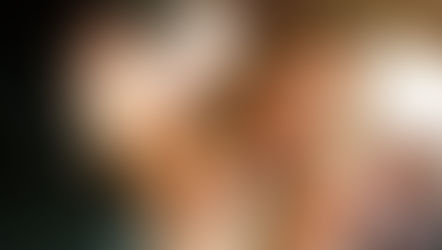 The 10 worst foods to eat on a date, according to an etiquette expert