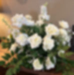 Vaseless Centerpiece