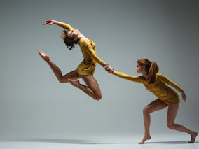 Tongue Position and Knee Strength