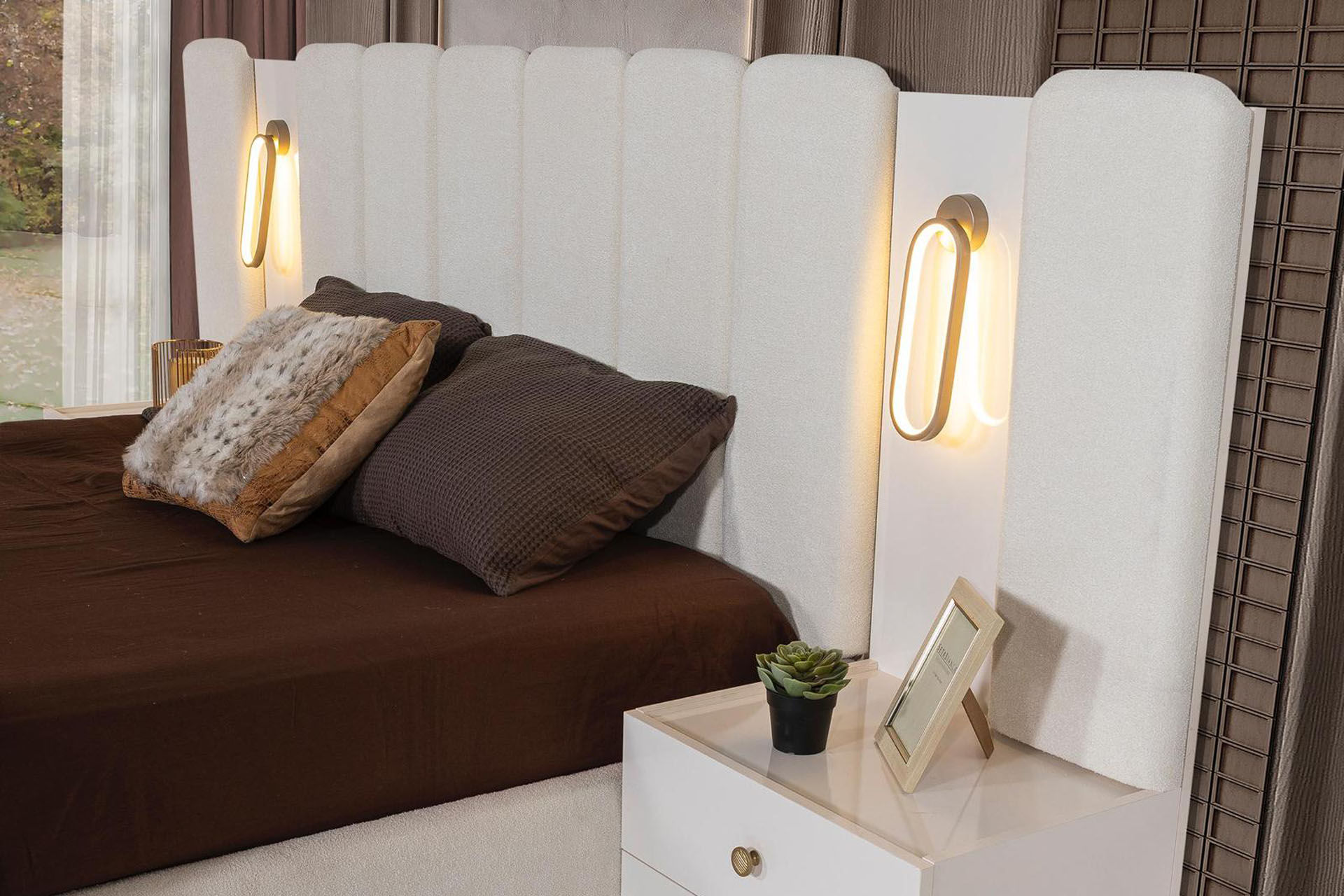 Stil Yatak Odası Beyaz