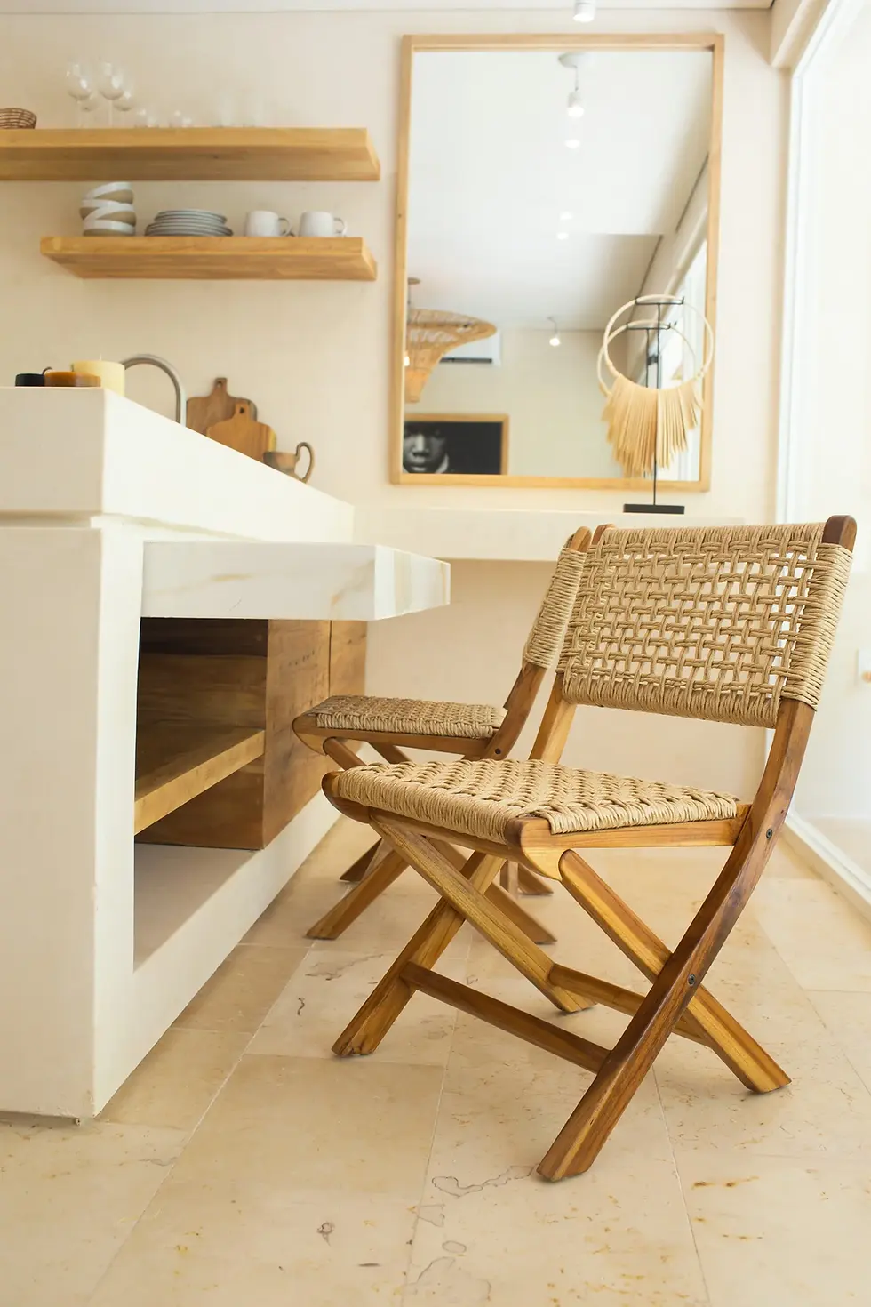 Thumbnail: SILLA VALENTÍN