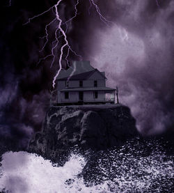 __Scary House copy