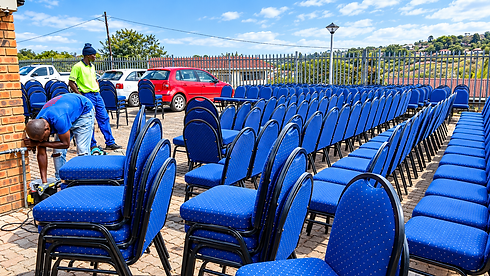 Ones & Twos Cleaning Services Cleaning Chairs & Upholstery.png
