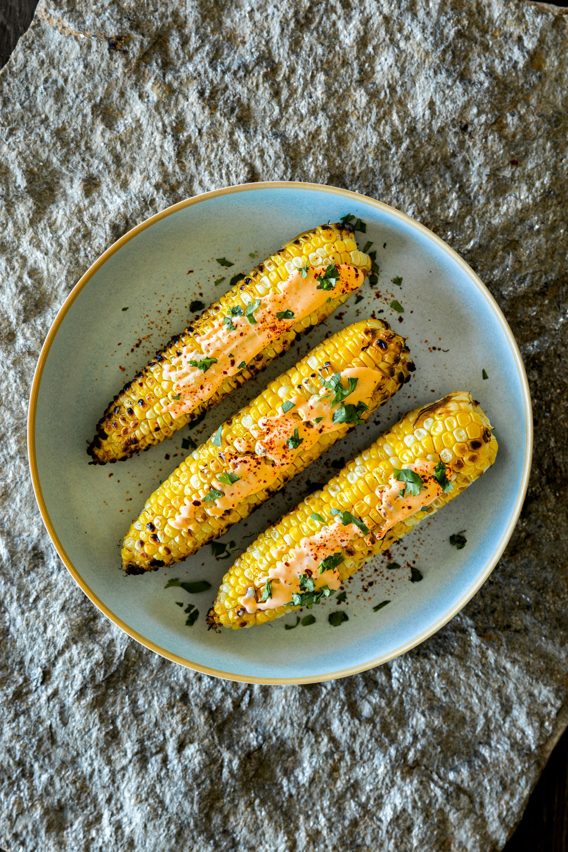 GRILLED CORN WITH CREAMY SRIRACHA