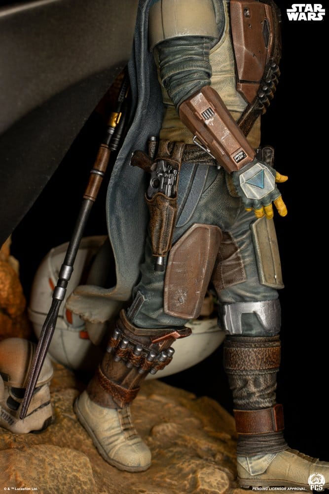 Thumbnail: Star Wars: The Mandalorian Fine Art Bust 41 cm