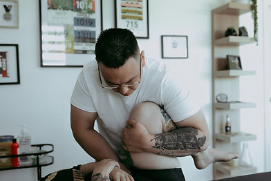 Hallam Crossfit Osteopath Injury Help Manual therapy massage