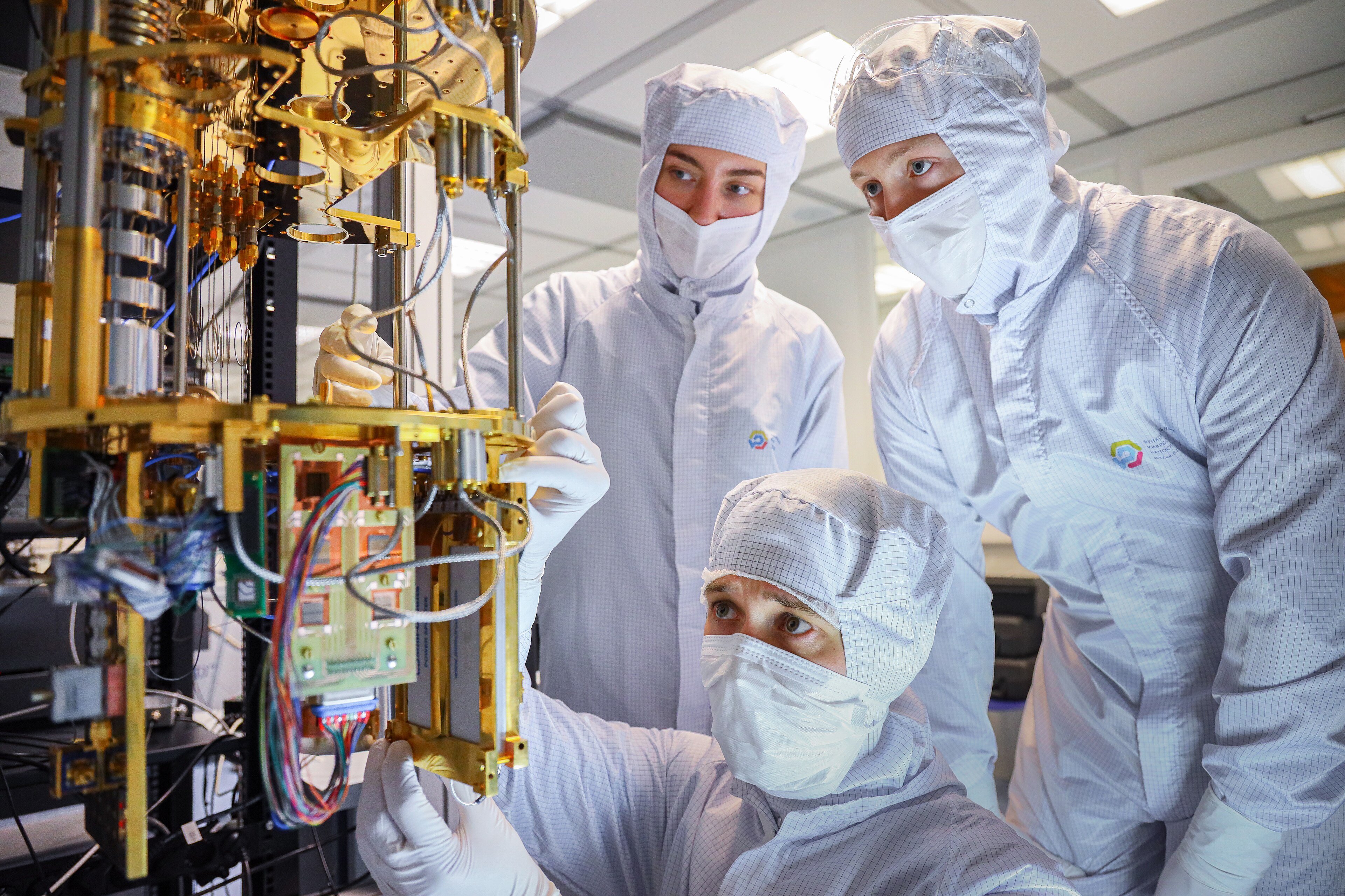 Quantum computing qubit measurement apparatus