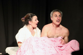 Giovanna Lombardi e Claudio Contartese in Love's Kamikaze di Mario Moretti. Regia di Mila Teatro del Navile 11-12-13 marzo 2022. Ph © Nino Campisi 2022.