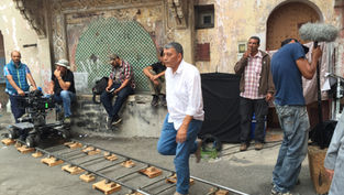 Mohamed Zineddaine sul set del film "La guaritrice"