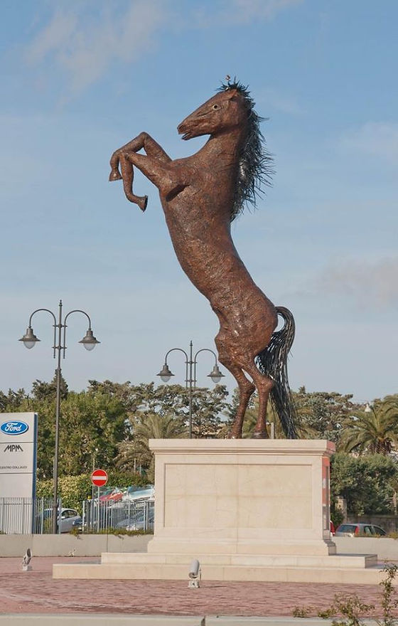 monumenti cavallino3.jpg