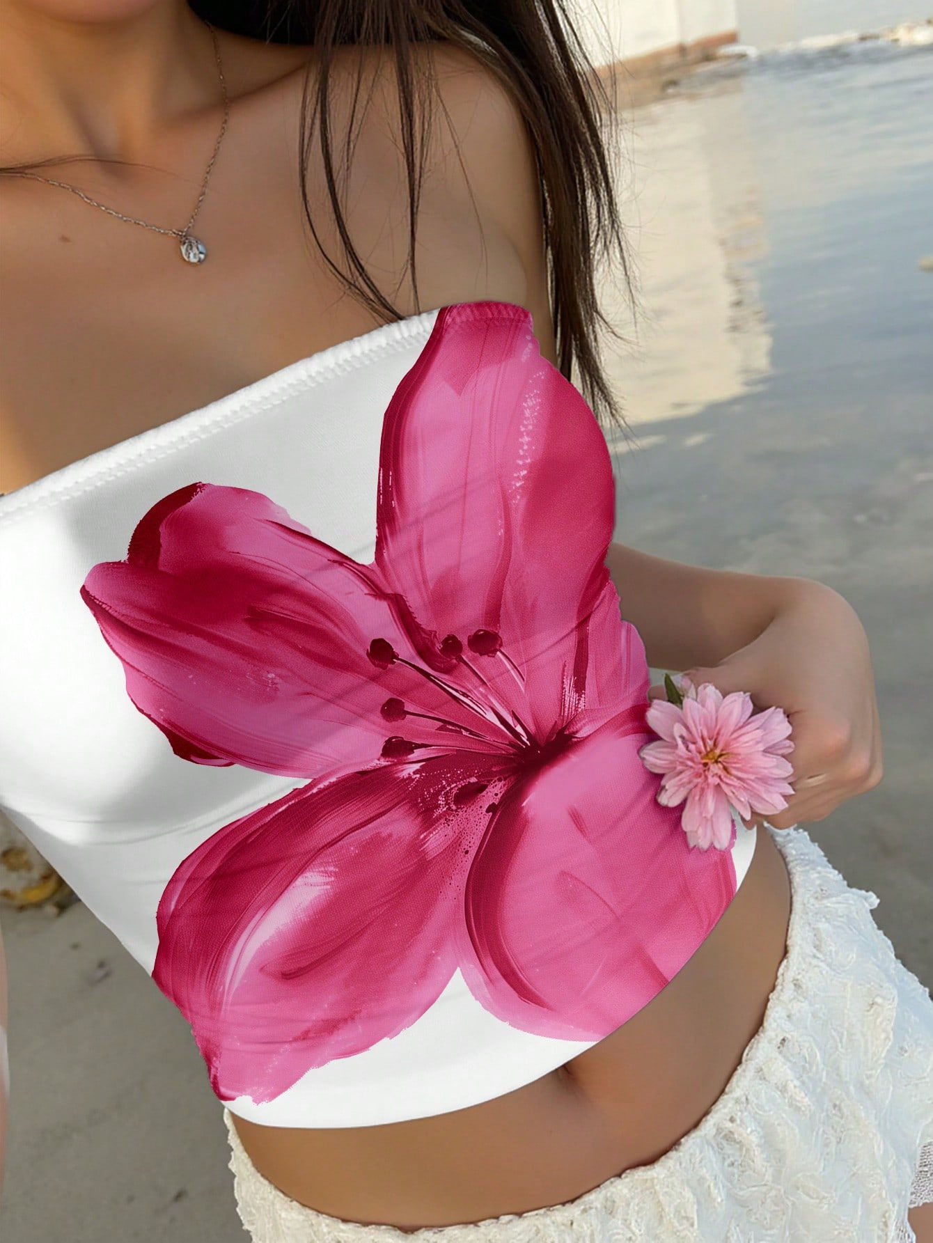 Blusa feminina, tomara que caia estampa floral casual