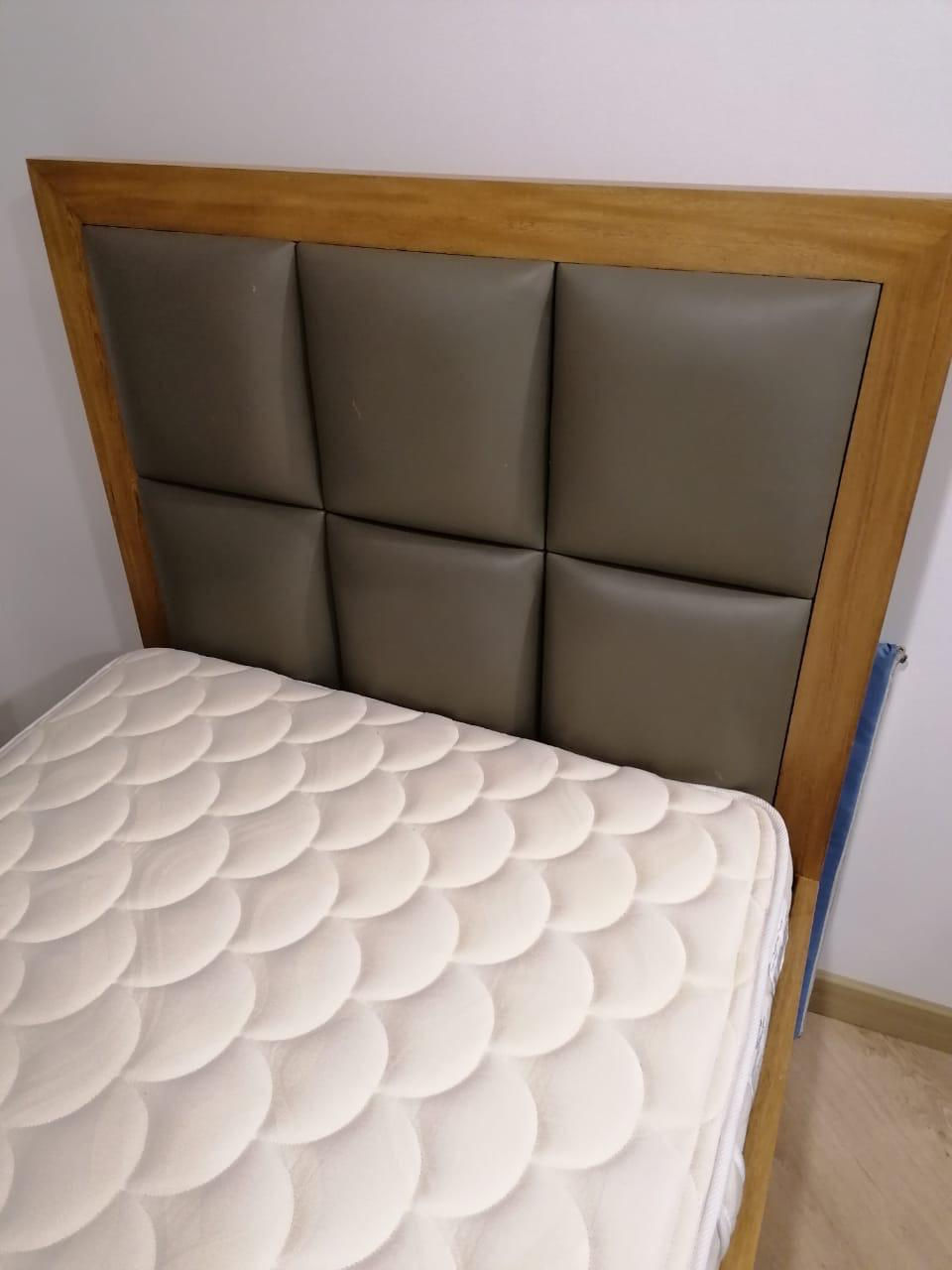 Miniatura: CAMA JACOB MADERA Y CUERO