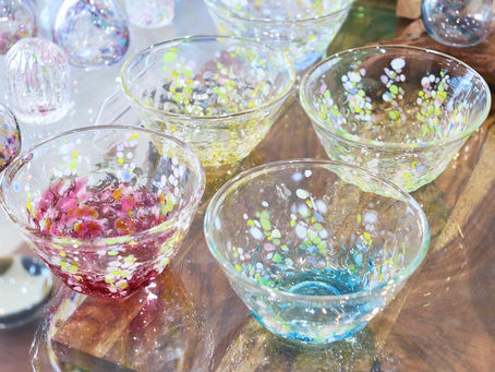 琉球ガラス花波小鉢入荷