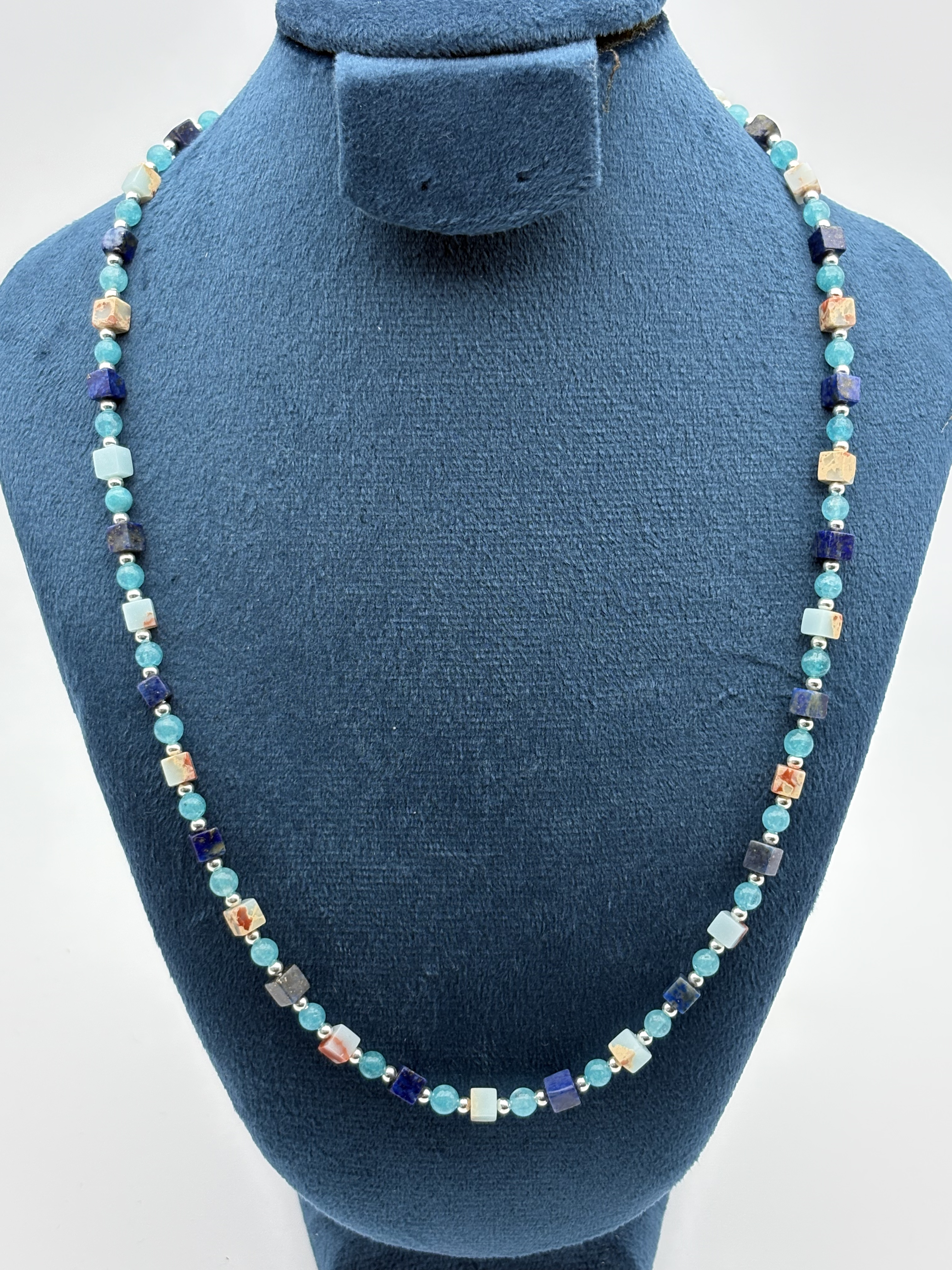 ''Lueur de Sable'' - Collier 50 cm