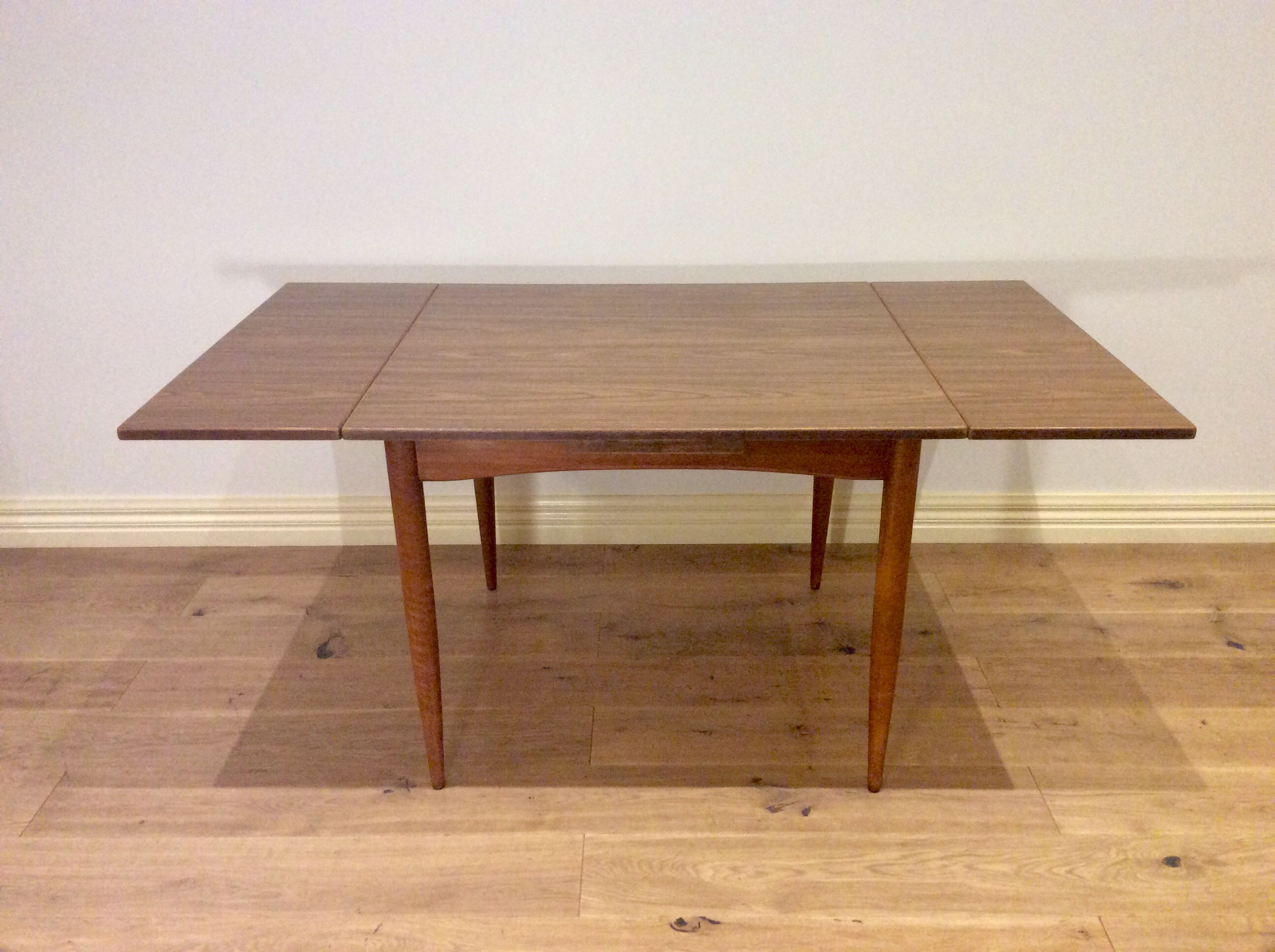 Mid Century Chatley Teak Extension Dining Table. Circa 1960.