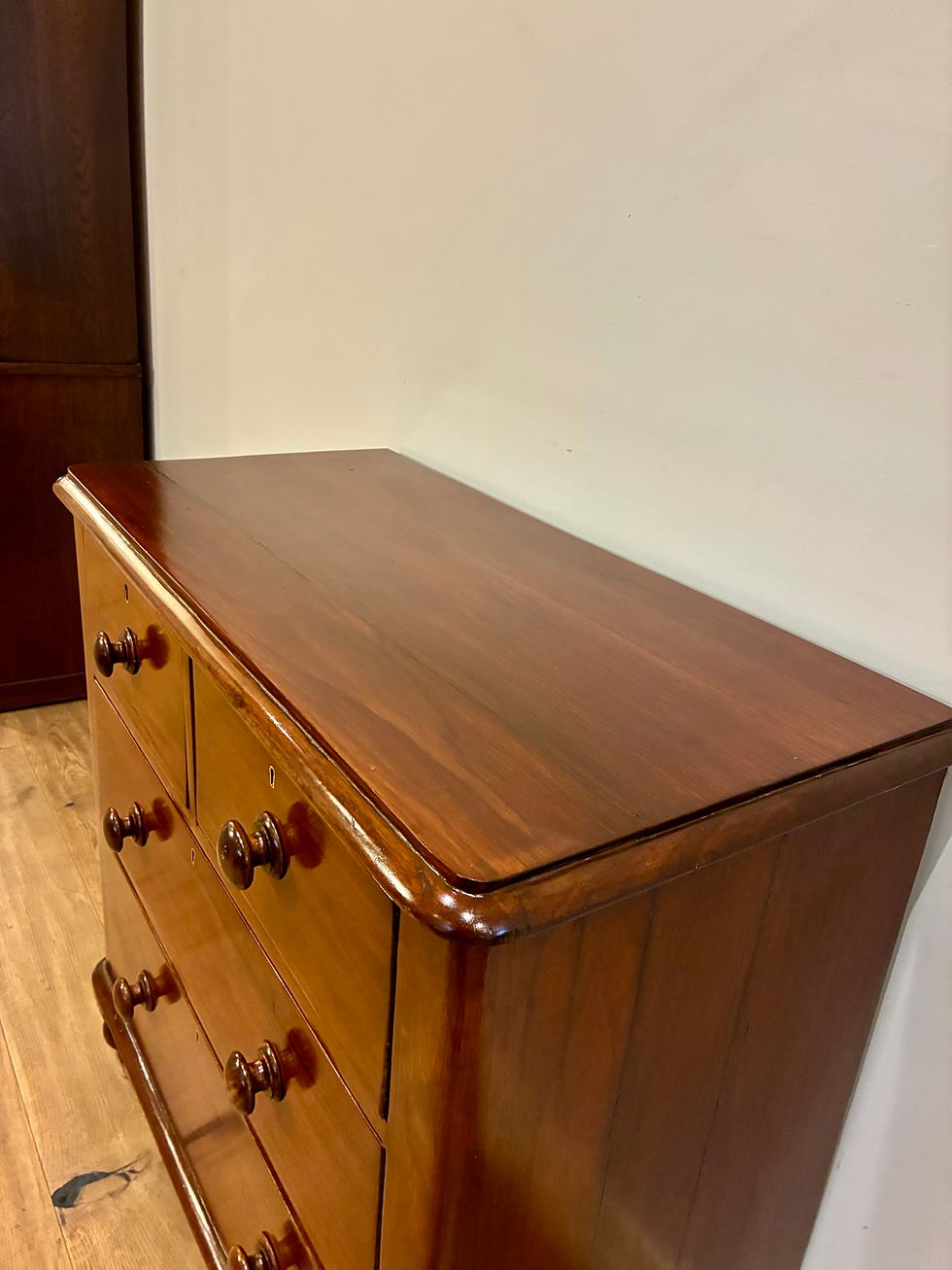 Thumbnail: A9113 Restored Four Drawer Victorian Chest with Glass Top
