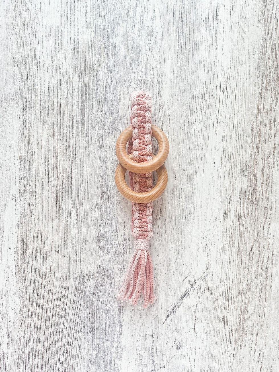 Miniatura: Mossegador de Fusta i Macramé - Col·lecció Bicolor