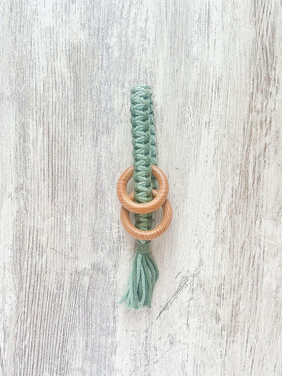 Miniatura: Mossegador de Fusta i Macramé - Col·lecció Bicolor