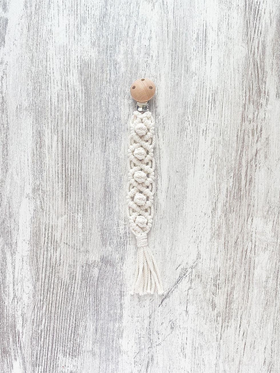 Miniatura: Penjallet de Macramé per al Xumet - Col·lecció Botó