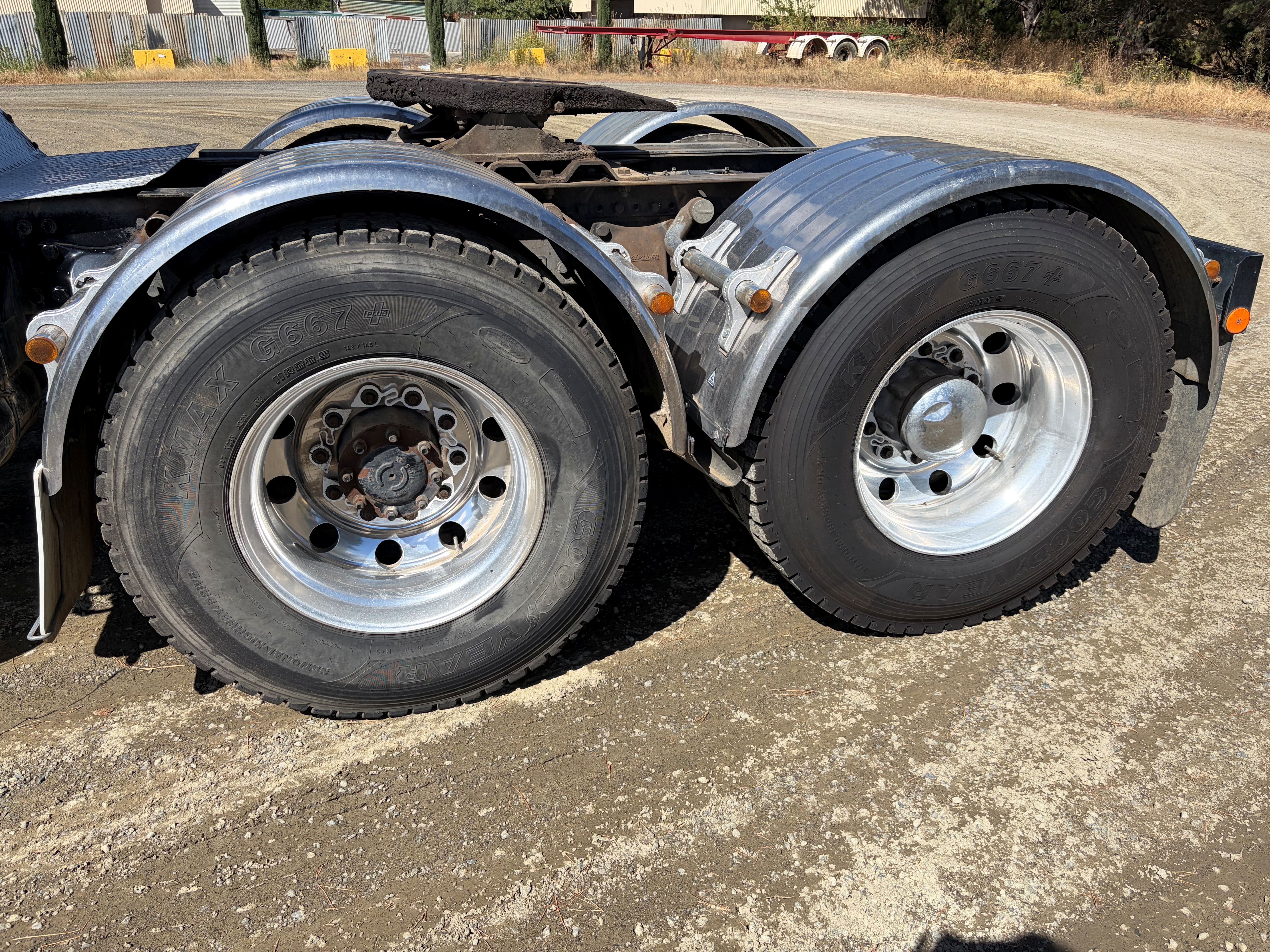 2012 Western Star 5800 image 6