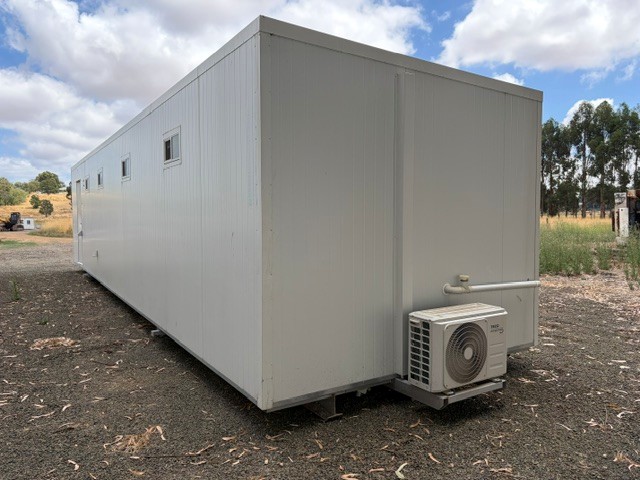 12x3 Portable Building image 5