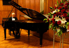 World renowned pianist Philip Fowke heads fund raiser at Brighton College