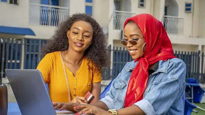 Complete DSS 2025 guide: how to apply, requirements, ranks, past exam questions, sample application letter & DSS offices nationwide.