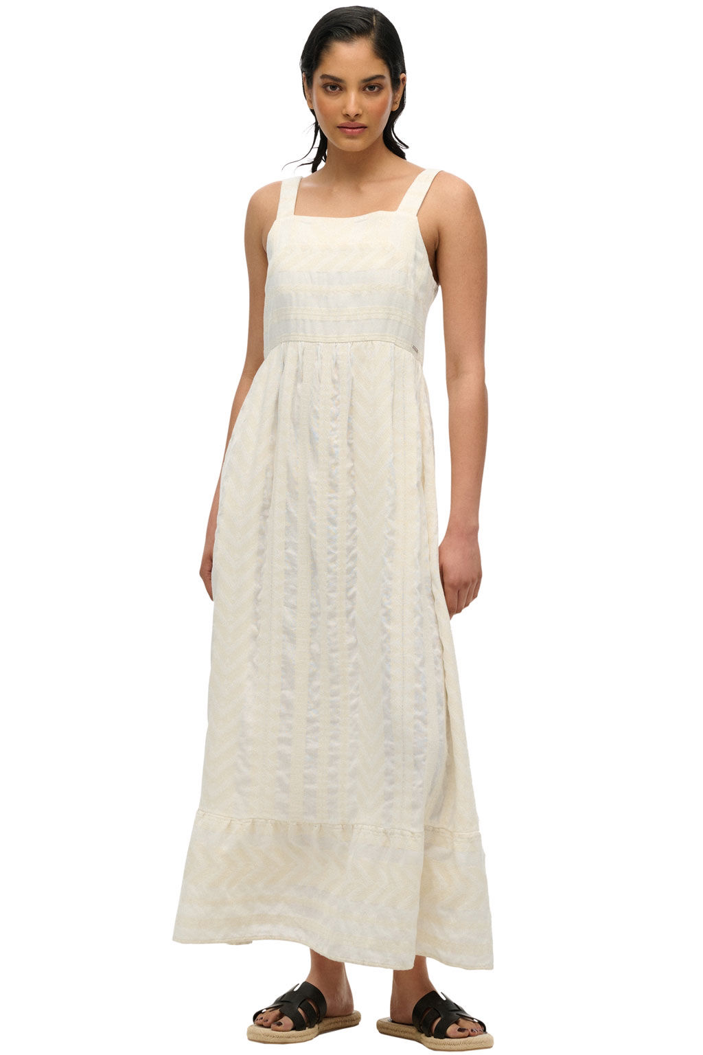 W8011872A | Vestido maxi em camadas
