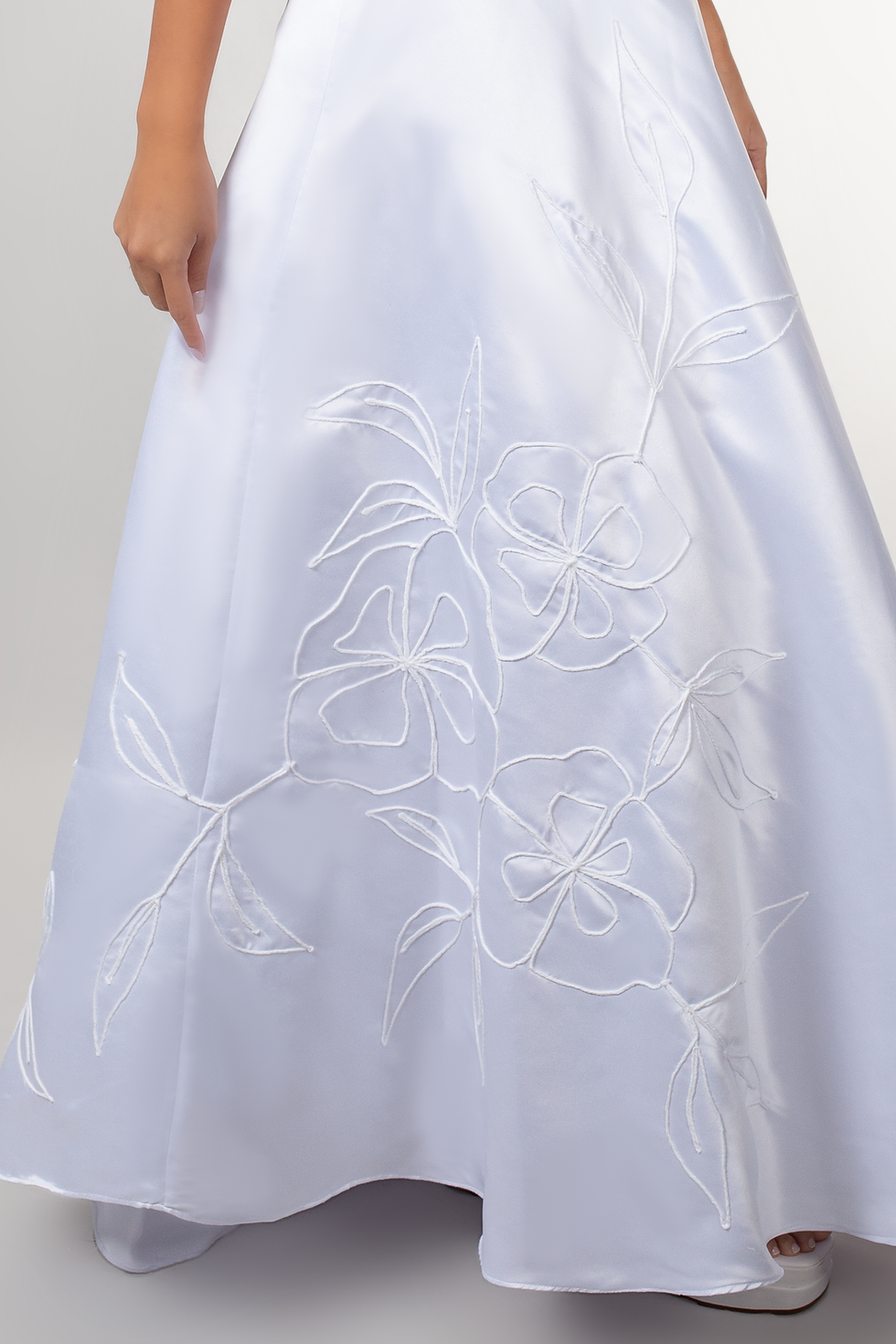 Miniatura: vestido-de-noiva-saia-com-aplicacao-flor-saia-evase-flora