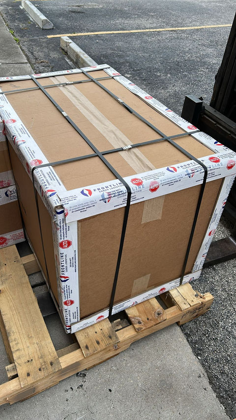 Envío de caja de velocidad y convertidor automotriz.